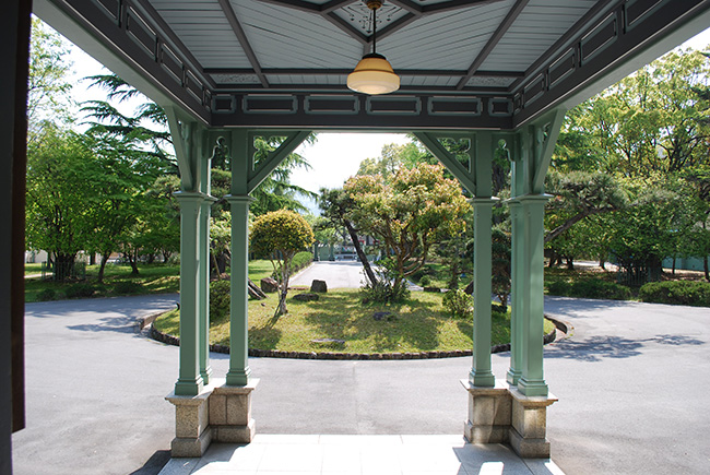 写真：奈良女子大学記念館